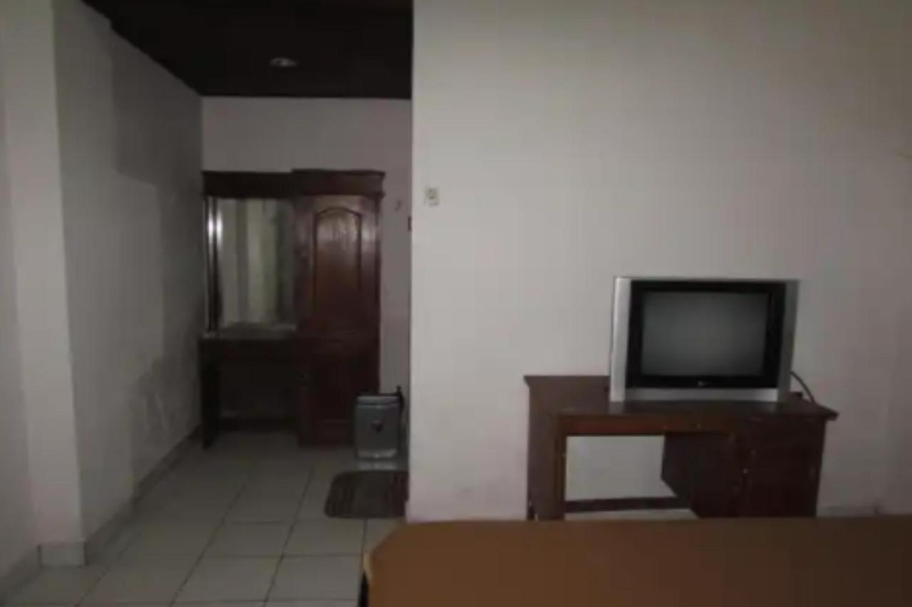 OYO 90822 Hotel Taman Wisata Denpasar  Bagian luar foto